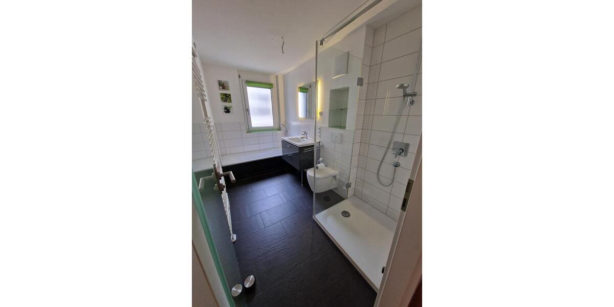 Reihenhaus Böblingen Dagersheim - 5.5 Zimmer, 149 m&sup2;, 840.000&euro; | Angebot:23693095