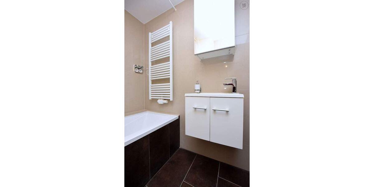 Etagenwohnung Stuttgart Fasanenhof - 3 Zimmer, 65 m&sup2;, 1.590&euro; | Angebot:25698697