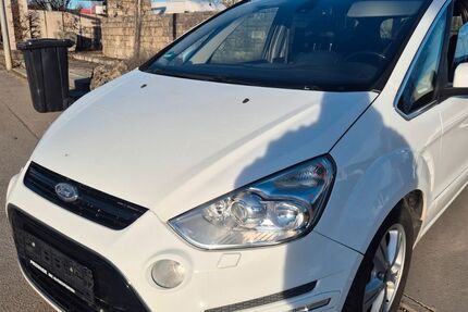 Ford S-Max 211.000 km 4.999 &euro; Reutlingen 72770