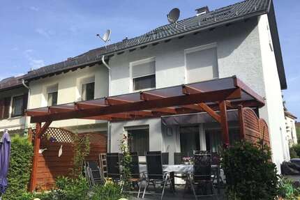 Haus Neuhausen - 5 Zimmer, 125 m&sup2;, 560.000&euro; | Angebot:25356570