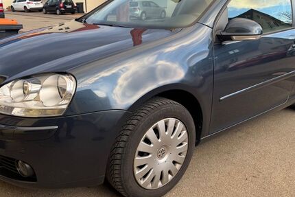 VW Golf 223.000 km 2.950 &euro; Herrenberg 71083