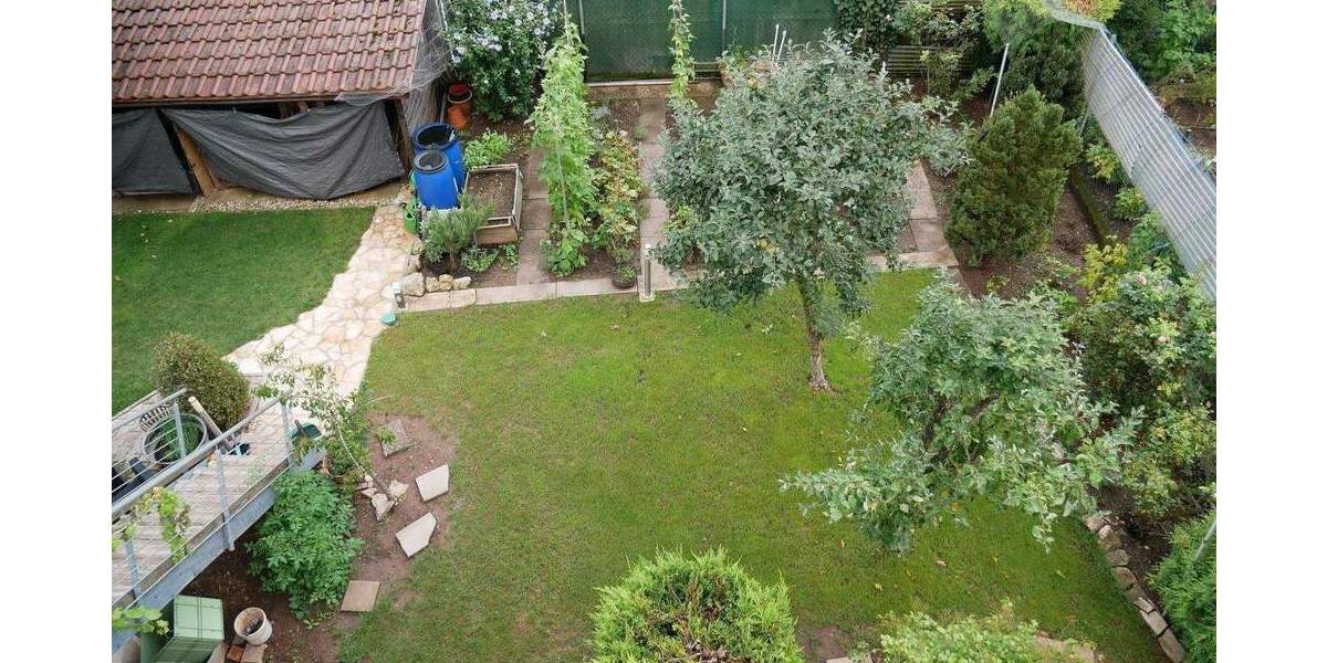 Doppelhaushälfte Böblingen - 1 Zimmer, 254 m&sup2;, 1.150.000&euro; | Angebot:25779091