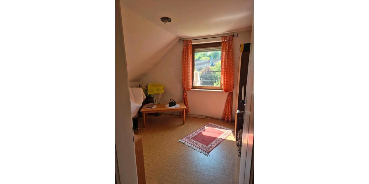 Einfamilienhaus Haigerloch - 8 Zimmer, 128 m&sup2;, 399.000&euro; | Angebot:26729198