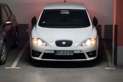 Seat Leon 195.000 km 7.500 &euro; Sindelfingen 71067