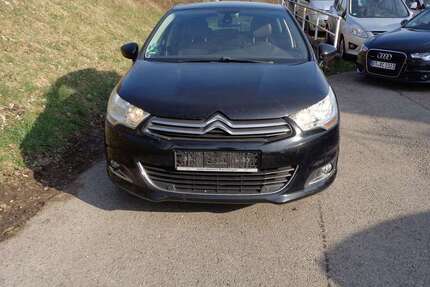 Citroen C4 290.000 km 2.999 &euro; Reutlingen (Ohmenhausen)- Tel 01799296766 72770
