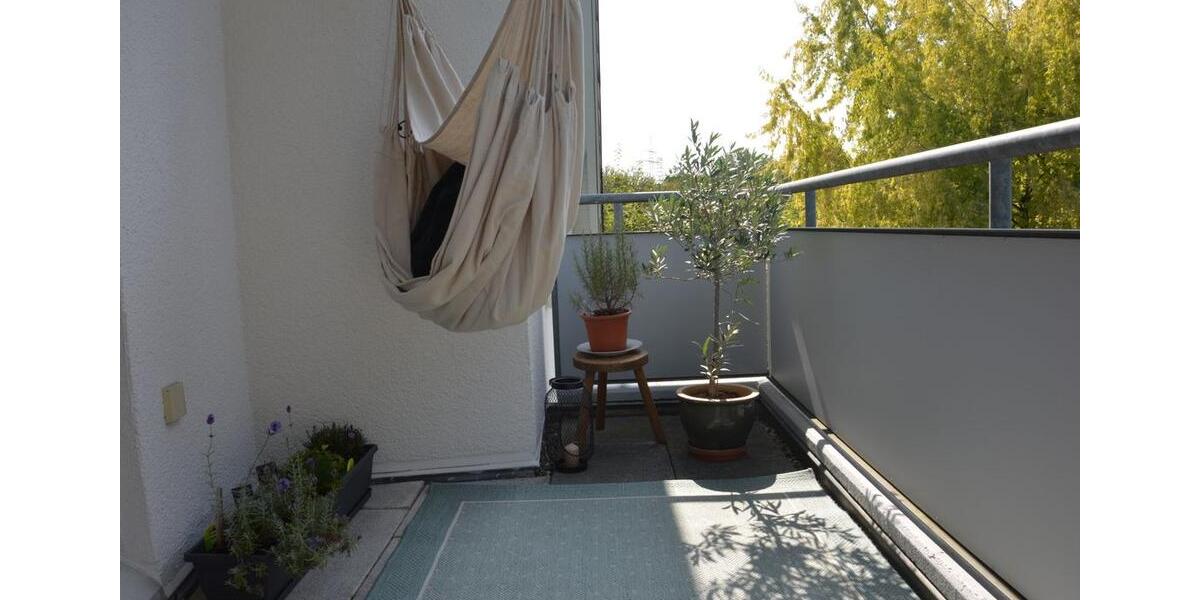 Dachgeschoßwohnung Stuttgart Fasanenhof-Ost - 3 Zimmer, 78 m&sup2;, 359.000&euro; | Angebot:26416733
