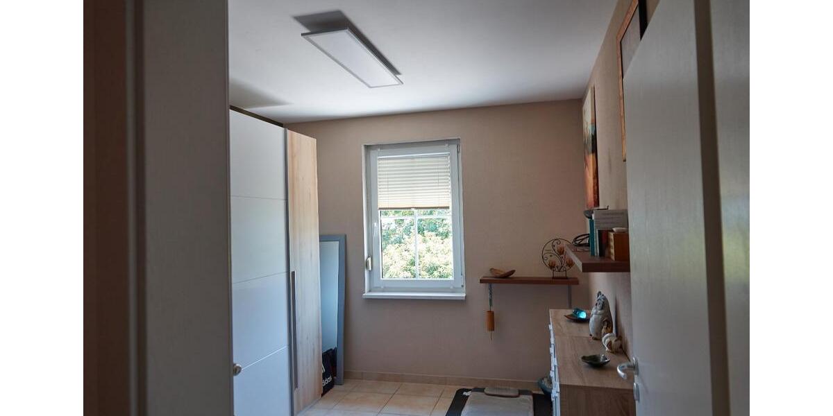 Doppelhaushälfte Neuffen - 4 Zimmer, 117 m&sup2;, 595.000&euro; | Angebot:27093470