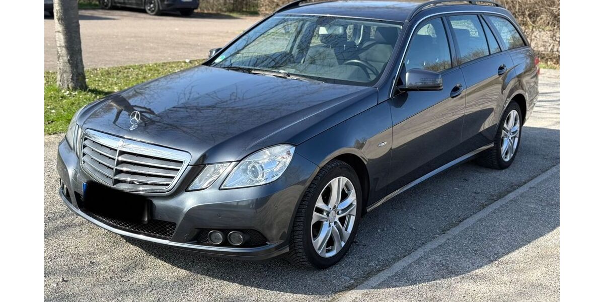 Mercedes-Benz E 220 278.000 km 7.499 &euro; Stuttgart 70378