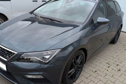 Seat Leon 63.000 km 17.900 &euro; Herrenberg 71083