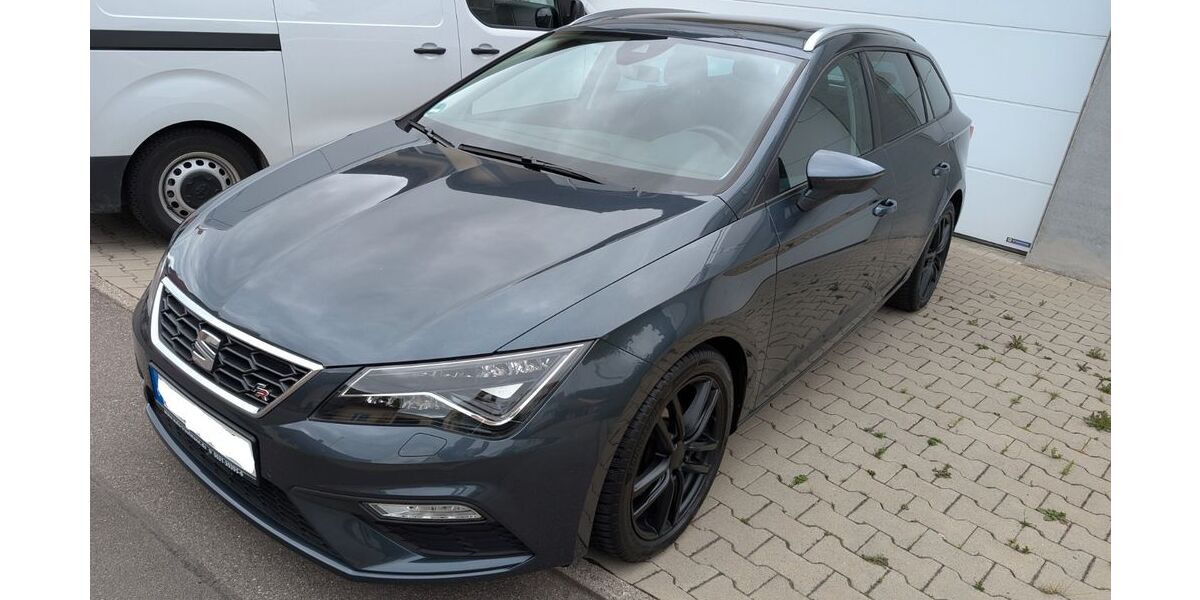 Seat Leon 63.000 km 17.900 &euro; Herrenberg 71083