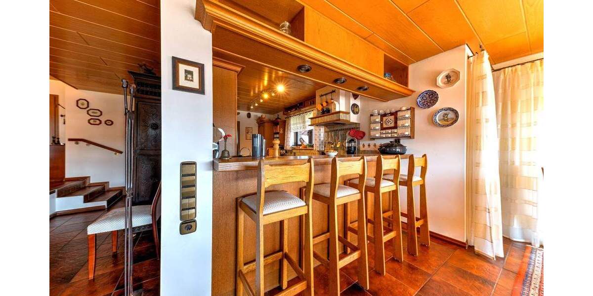 Einfamilienhaus Aidlingen Deufringen - 7 Zimmer, 333 m&sup2;, 925.000&euro; | Angebot:25800930