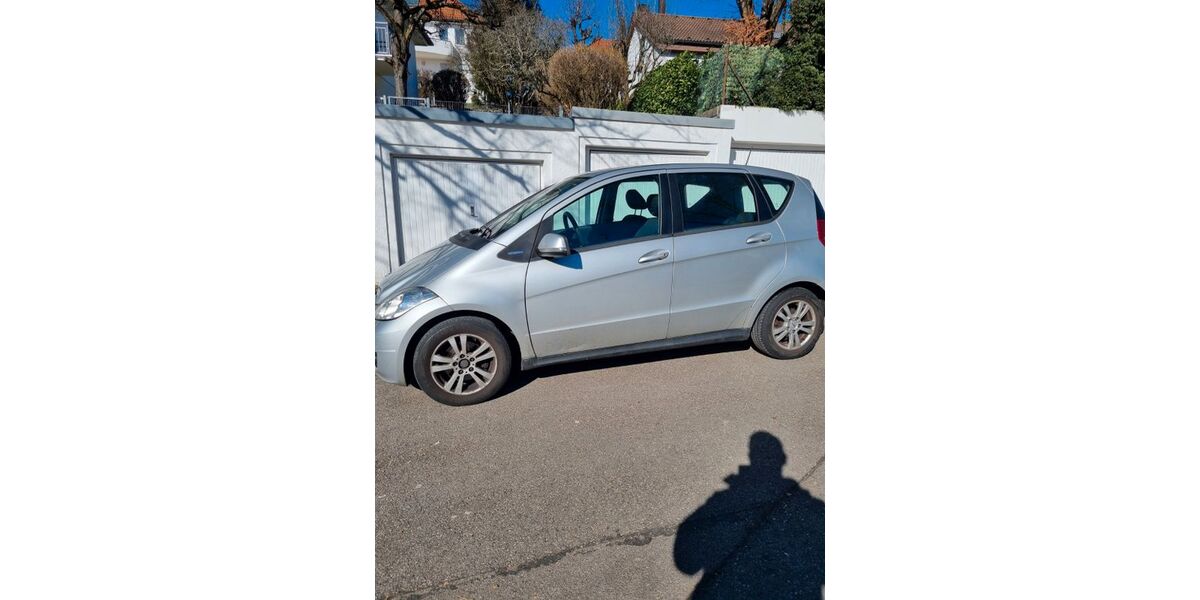 Mercedes-Benz A 160 165.023 km 2.999 &euro; Böblingen 71032