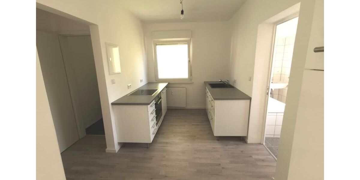 Mehrfamilienhaus, Wohnhaus Reutlingen Orschel-Hagen - 10 Zimmer, 181 m&sup2;, 750.000&euro; | Angebot:25363658