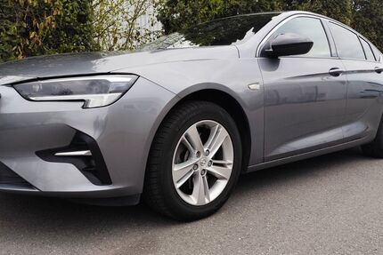 Opel Insignia 109.600 km 15.900 &euro; Renningen 71272