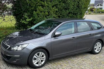 Peugeot 308 106.000 km 6.999 &euro; Bisingen 72406
