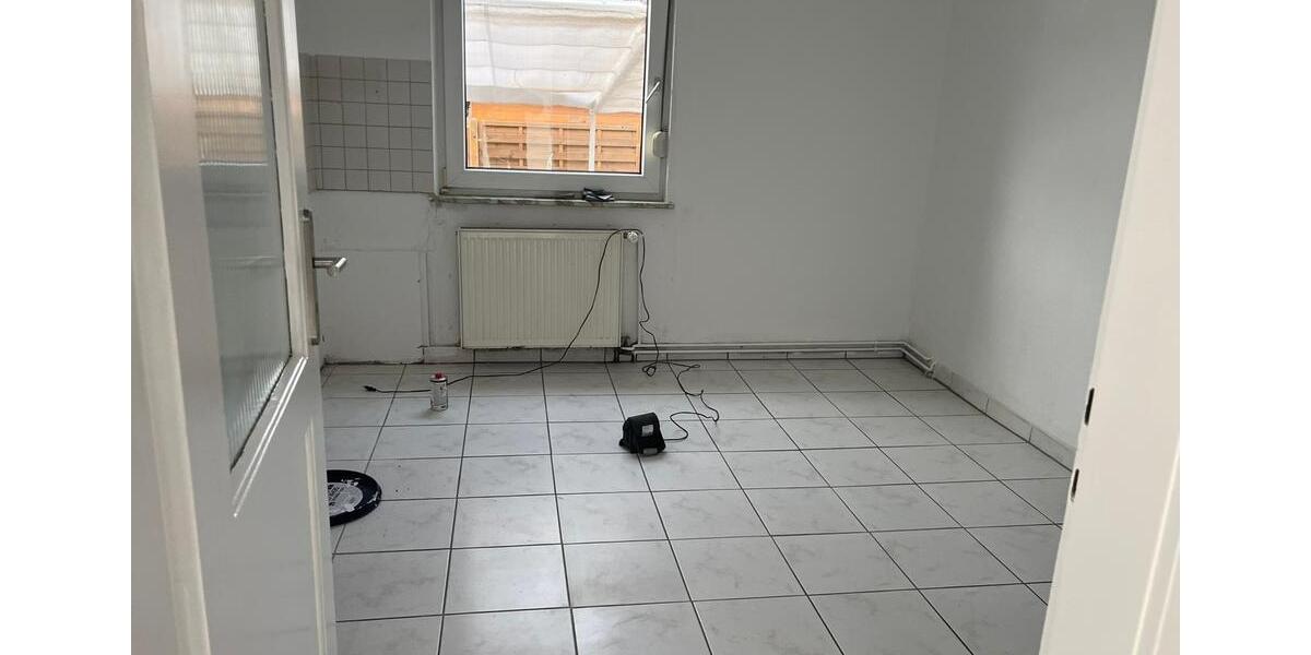 Doppelhaushälfte Reutlingen Altenburg - 7.5 Zimmer, 180 m&sup2;, 690.000&euro; | Angebot:27157500