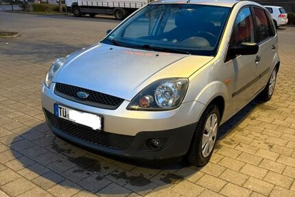 Ford Fiesta 227.700 km 1.100 &euro; Mössingen 72116