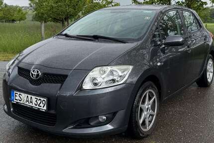 Toyota Auris 140.710 km 4.100 &euro; Großbettlingen 72663