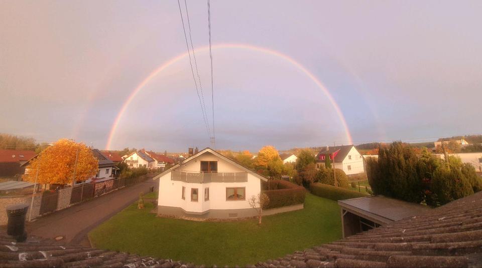 Dachgeschoßwohnung Grosselfingen - 3 Zimmer, 100 m&sup2;, 750&euro; | Angebot:25237158