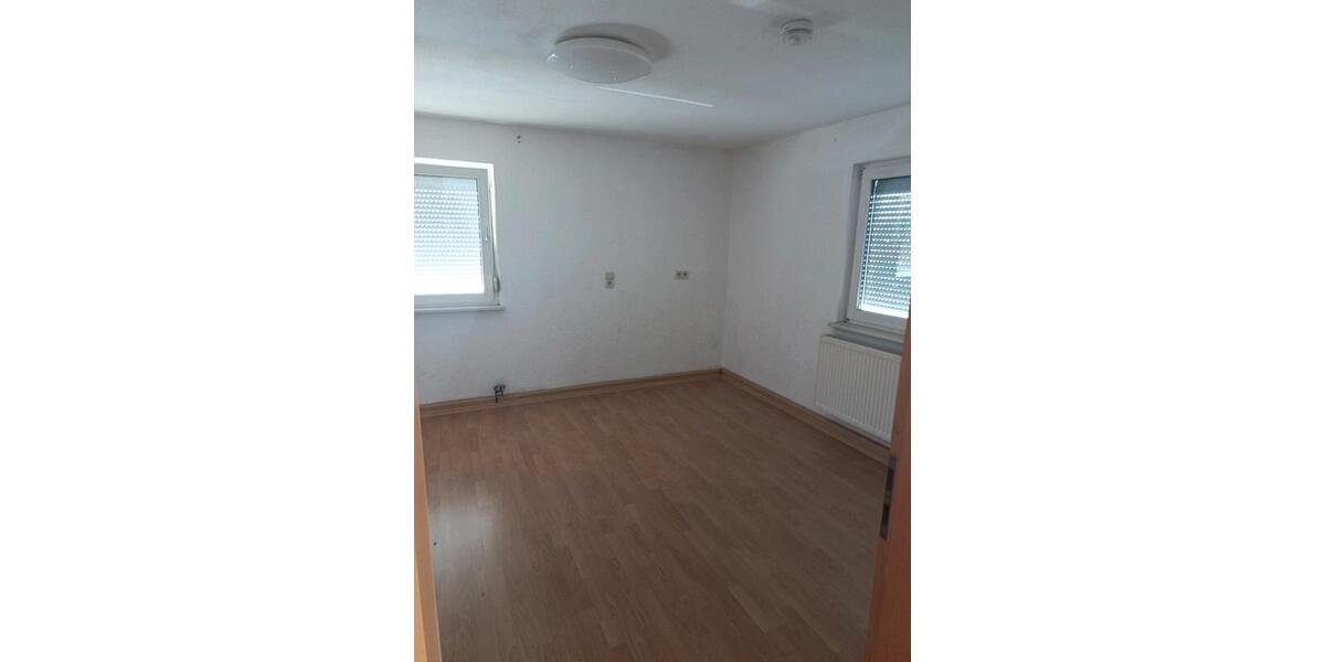 Etagenwohnung Reutlingen - 3 Zimmer, 69 m&sup2;, 239.000&euro; | Angebot:27505012