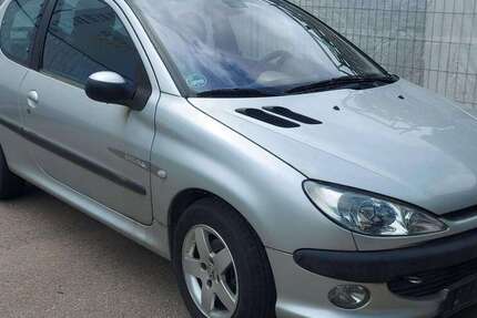 Peugeot 206 243.700 km 2.480 &euro; Eutingen im Gäu 72184