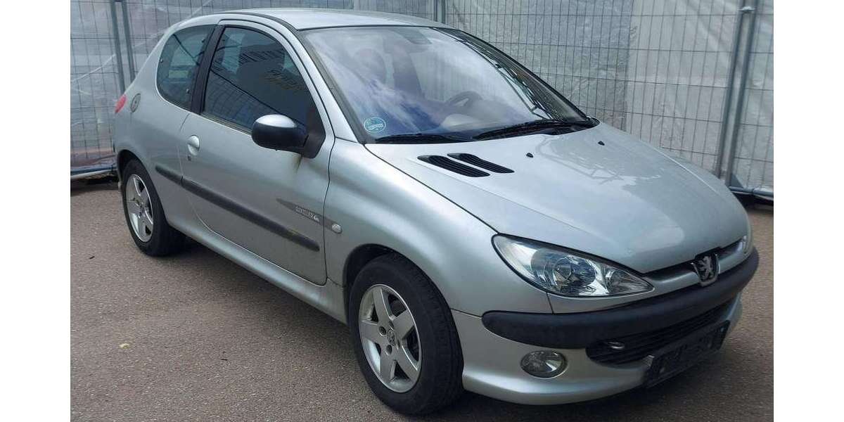 Peugeot 206 243.700 km 2.480 &euro; Eutingen im Gäu 72184