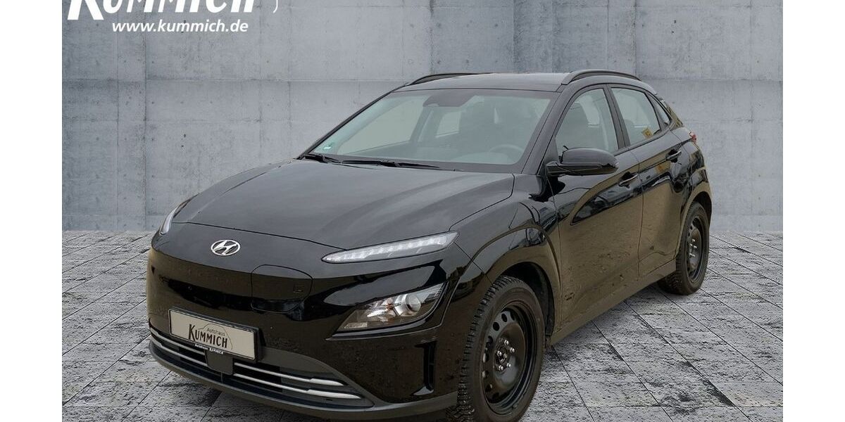 Hyundai KONA 27.450 km 19.490 &euro; Filderstadt 70794