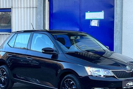 Skoda Fabia 64.000 km 8.490 &euro; Lichtenstein Unterhausen 72805