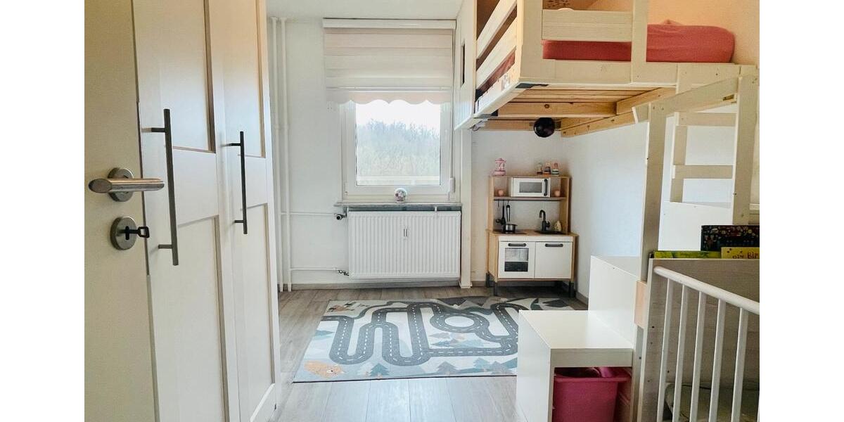 Etagenwohnung Sindelfingen Sindelfingen (Stadt) - 3 Zimmer, 83 m&sup2;, 1.700&euro; | Angebot:25321961