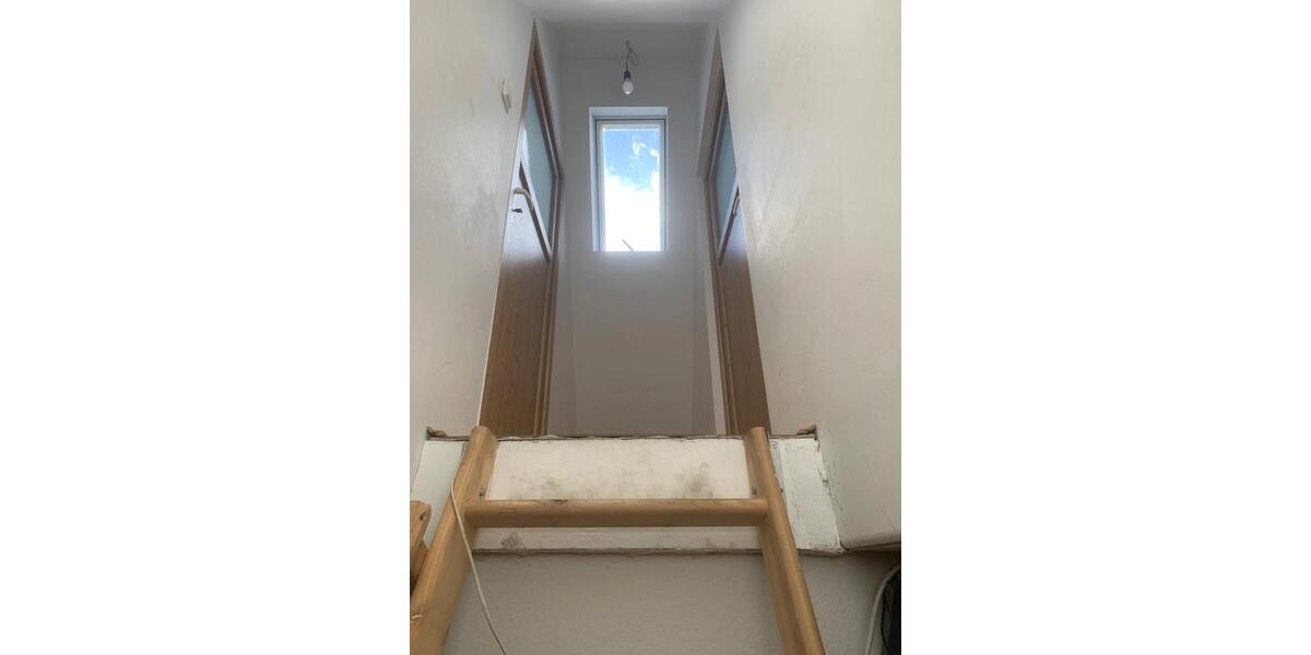 Dachgeschoßwohnung Eutingen im Gäu - 4 Zimmer, 85 m&sup2;, 627&euro; | Angebot:24178312