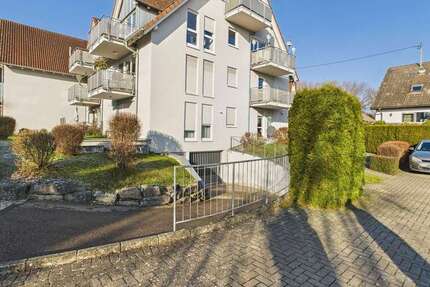 Wohnung Herrenberg - 3 Zimmer, 83 m&sup2;, 295.000&euro; | Angebot:24338698