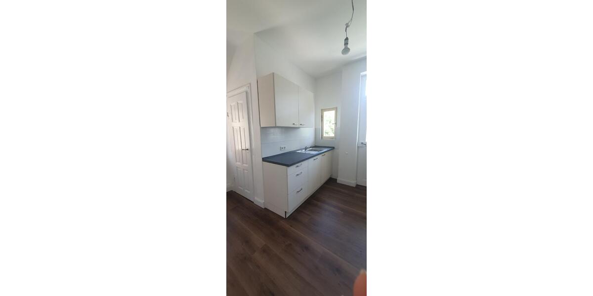 Etagenwohnung Sindelfingen Sindelfingen (Stadt) - 4 Zimmer, 110 m&sup2;, 1.150&euro; | Angebot:25960828