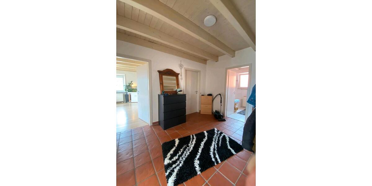 Dachgeschoßwohnung Dettingen an der Erms - 3 Zimmer, 92 m&sup2;, 340.000&euro; | Angebot:24832123