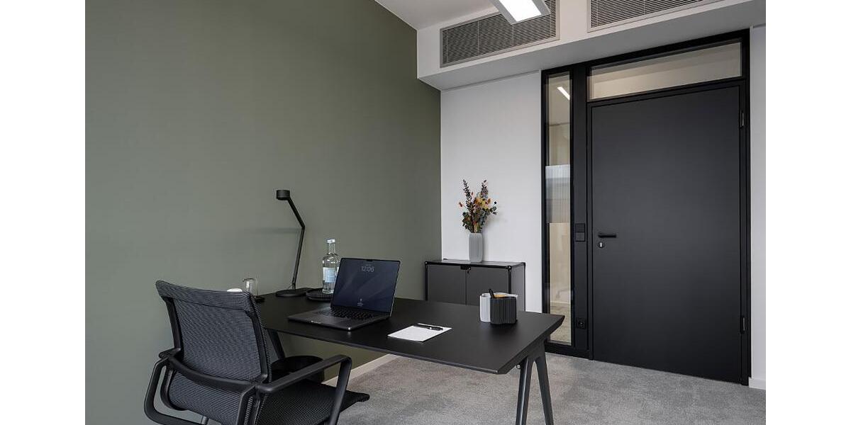 Gewerbeobjekt Stuttgart - 1.800&euro; | Angebot:25968906