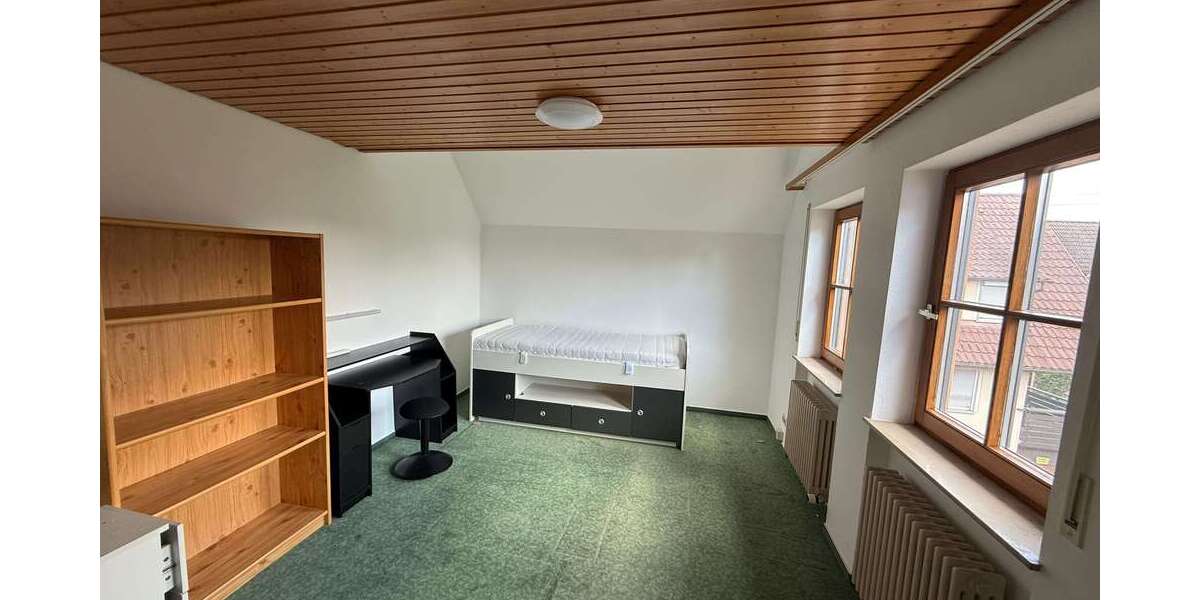 Etagenwohnung Tübingen Hirschau - 1 Zimmer, 22 m&sup2;, 330&euro; | Angebot:25675948