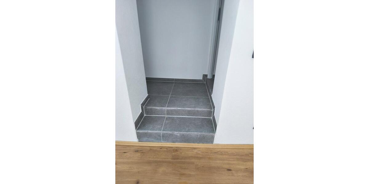 Erdgeschoßwohnung Eningen unter Achalm - 1 Zimmer, 60 m&sup2;, 700&euro; | Angebot:25966480