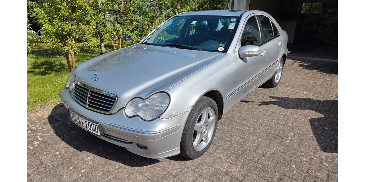 Mercedes-Benz C 220 223.000 km 2.200 &euro; Nellingsheim 72149