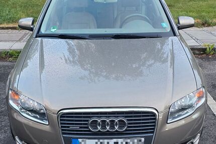 Audi A4 125.888 km 5.900 &euro; Stuttgart 70195