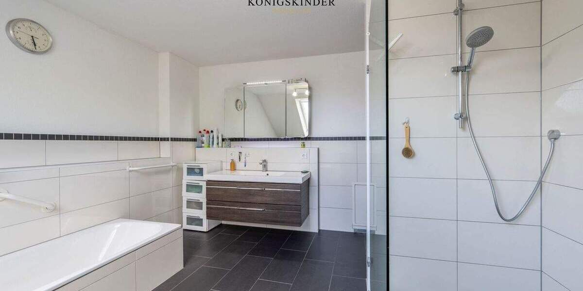 Doppelhaushälfte Reutlingen - Sondelfingen Sondelfingen - 6 Zimmer, 187 m&sup2;, 949.000&euro; | Angebot:25676032