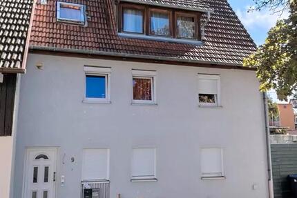 Haus Hirrlingen - 8 Zimmer, 158 m&sup2;, 260.000&euro; | Angebot:24767206