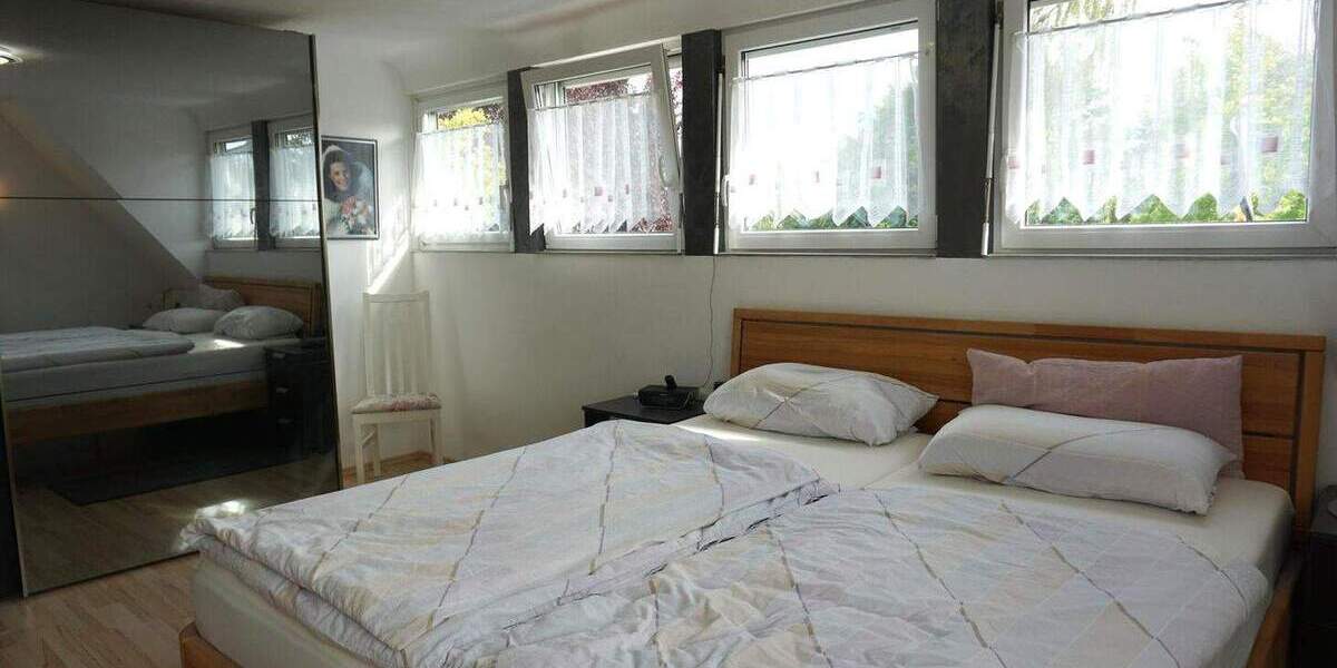 Doppelhaushälfte Altdorf - 4 Zimmer, 118 m&sup2;, 749.000&euro; | Angebot:25802770