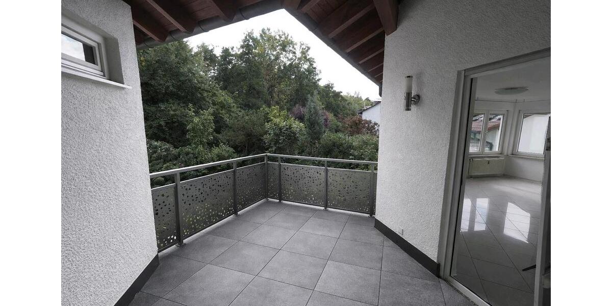Etagenwohnung Herrenberg - 2.5 Zimmer, 69 m&sup2;, 960&euro; | Angebot:25957116