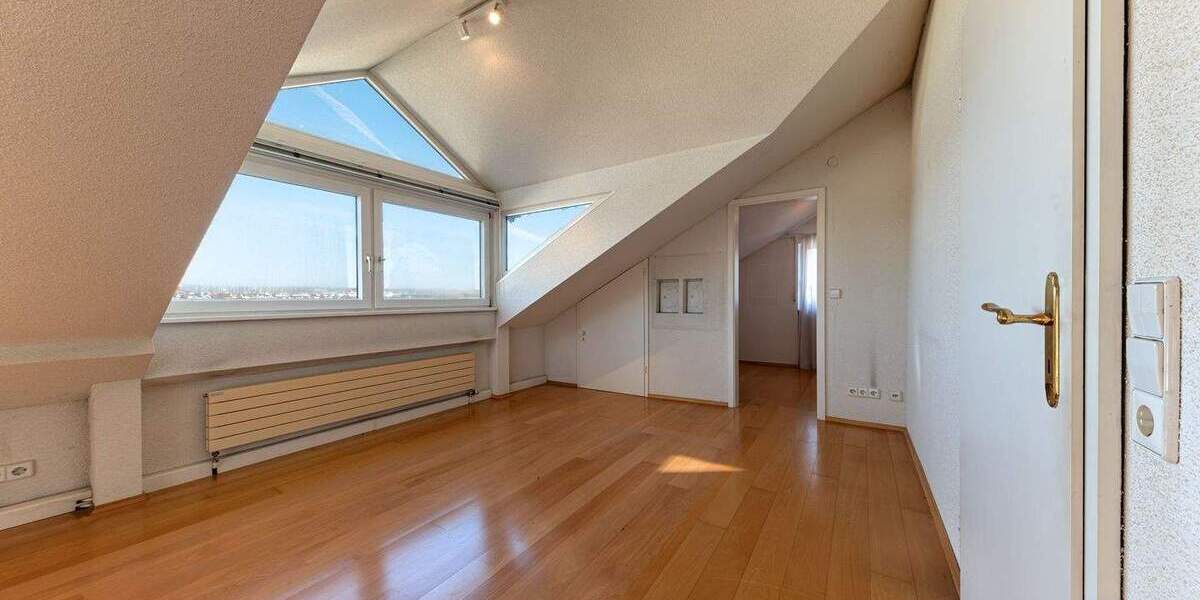 Einfamilienhaus Herrenberg - 6 Zimmer, 234 m&sup2;, 875.000&euro; | Angebot:25741855