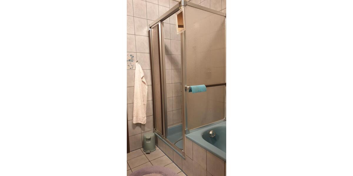 Etagenwohnung Filderstadt - 3 Zimmer, 87 m&sup2;, 1.000&euro; | Angebot:25965674