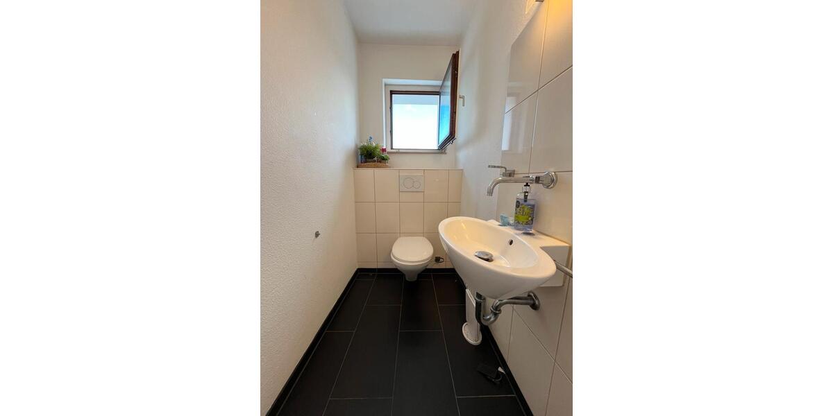 Etagenwohnung Reutlingen Sondelfingen - 4 Zimmer, 110 m&sup2;, 329.000&euro; | Angebot:25451503