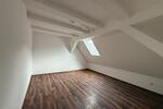 Dachgeschoßwohnung Lichtenstein - 4 Zimmer, 9 m&sup2;, 970&euro; | Angebot:26267575