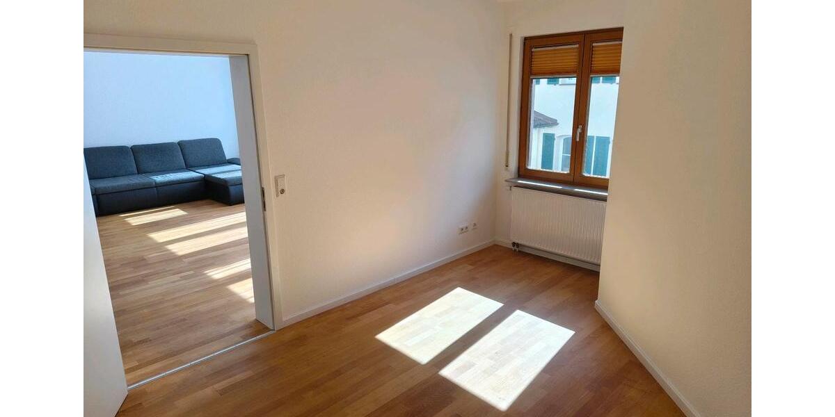 Hochparterre Haigerloch - 3.5 Zimmer, 102 m&sup2;, 220.000&euro; | Angebot:27218910