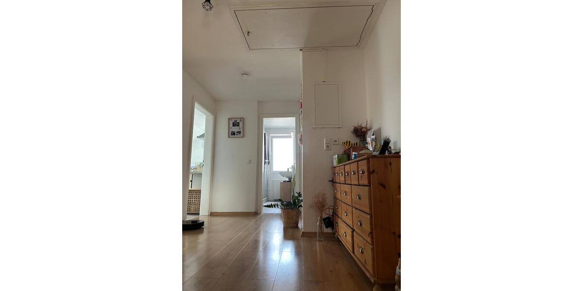 Etagenwohnung Pfullingen - 3 Zimmer, 90 m&sup2;, 280.000&euro; | Angebot:25417920