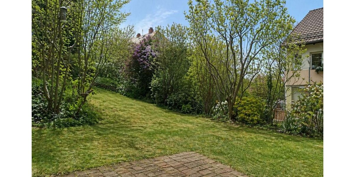 Tolle zentrumsnahe Stadtwohnung mit Garten - Appartement Stuttgart Lehen | Angebot:26633799