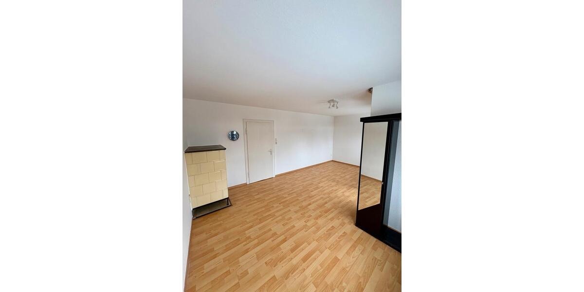 Etagenwohnung Engstingen - 3 Zimmer, 75 m&sup2;, 700&euro; | Angebot:25841298